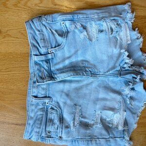AE Strigid Ripped Denim Mom Short